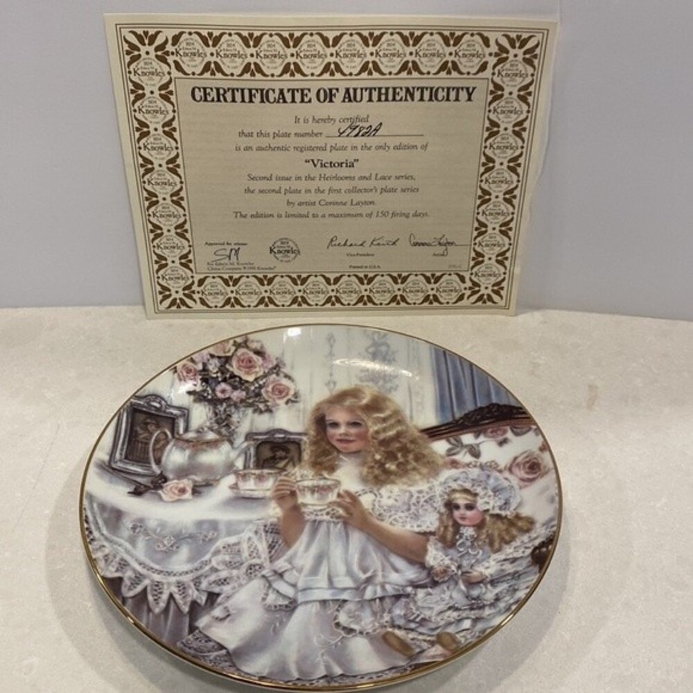 Heirlooms & Lace Victoria Collector’s #2 Plate in Series By Corinne Layton 4982A